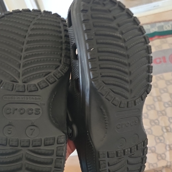 CROCS Black Kids Sandals - Picture 6 of 7